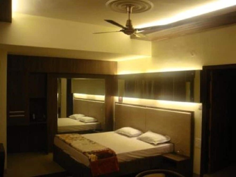 Hotel Mohan Continental