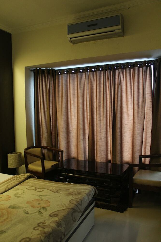 Hotel Mohan Continental