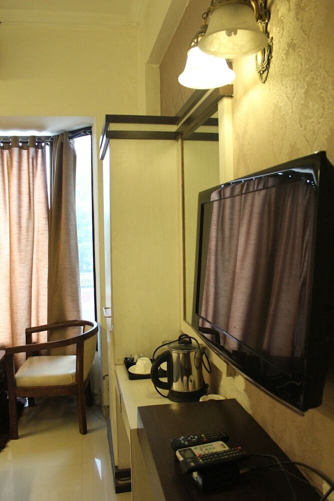 Hotel Mohan Continental
