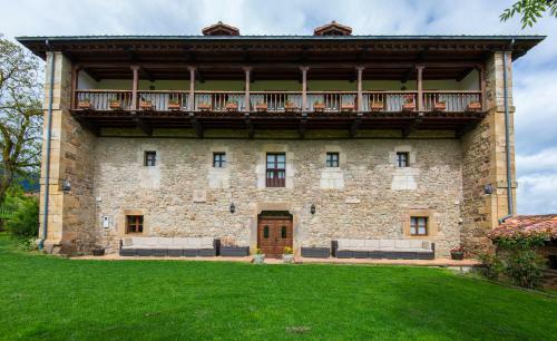 Agroturismo Casa Rural La Torre De Perrozo