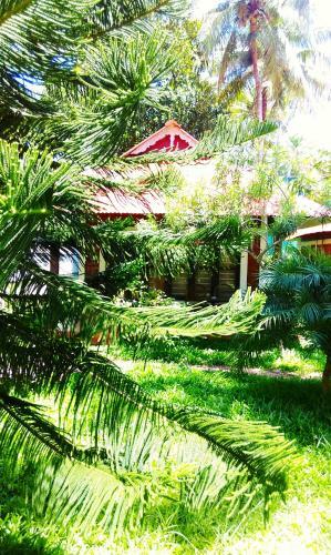 Hotel Hill View Beach Resort