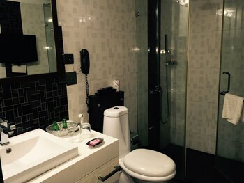 Confident Propus-a Boutique Hotel