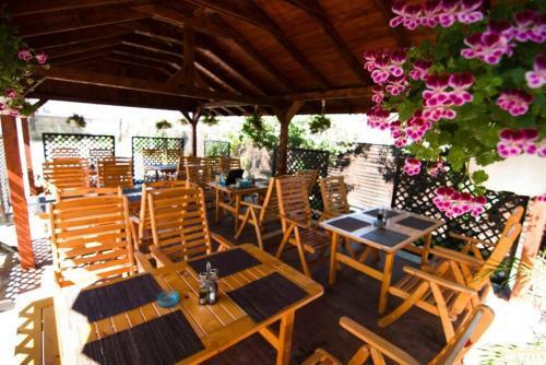 Hostal Pensiunea Oficial