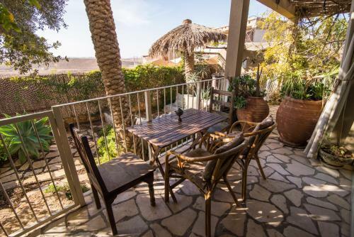 Lodge Desert Home