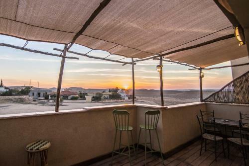 Lodge Desert Home