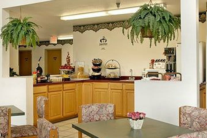 Hotel Super 8 Bedford