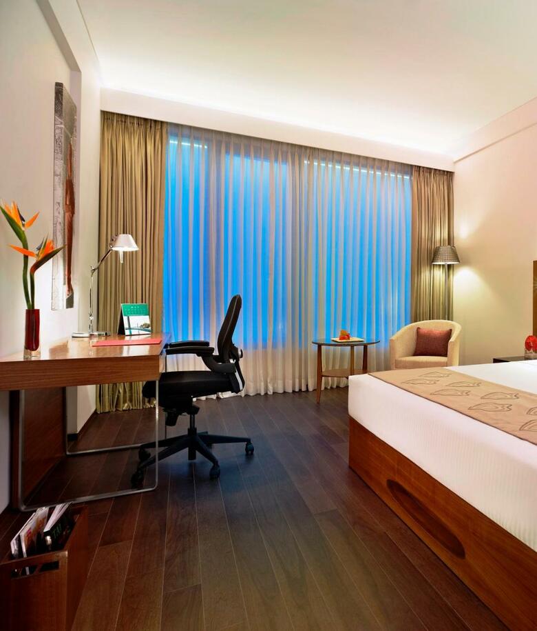 The Gateway Hotel It Expressway