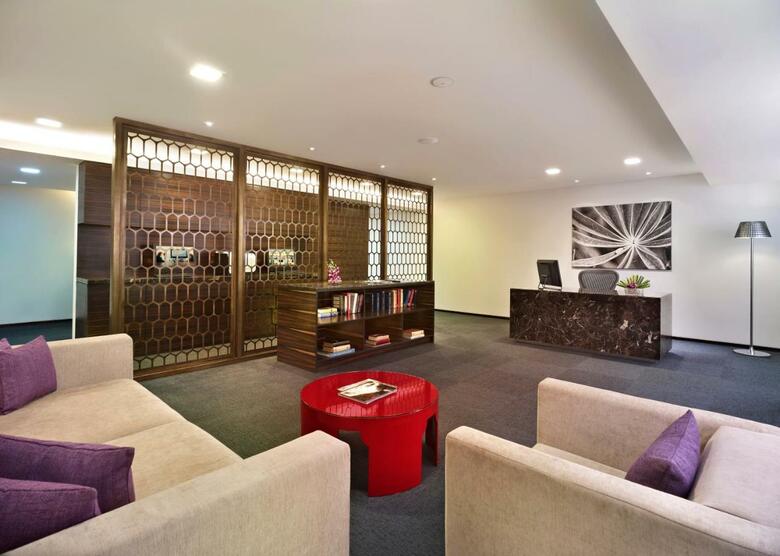 The Gateway Hotel It Expressway
