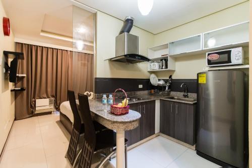 Jmm Apartment Suites