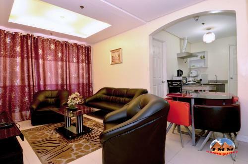 Jmm Apartment Suites