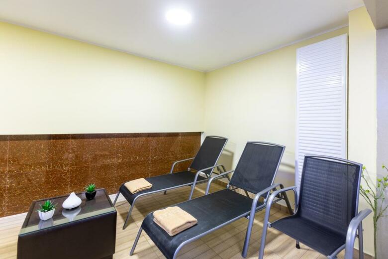 Golden Time Hotel