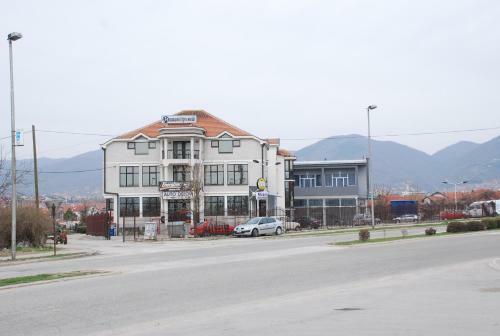 M Garni Hotel