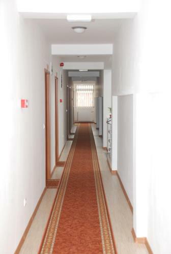 M Garni Hotel