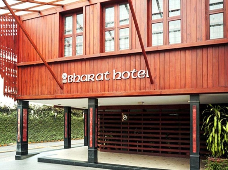 Hotel Bharat