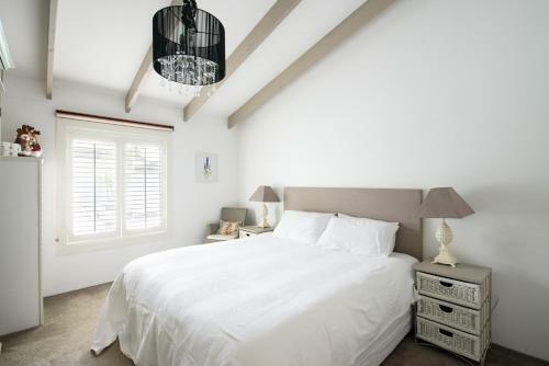 Bycroft Lodge Bed & Breakfast