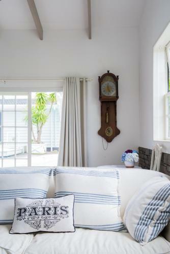 Bycroft Lodge Bed & Breakfast