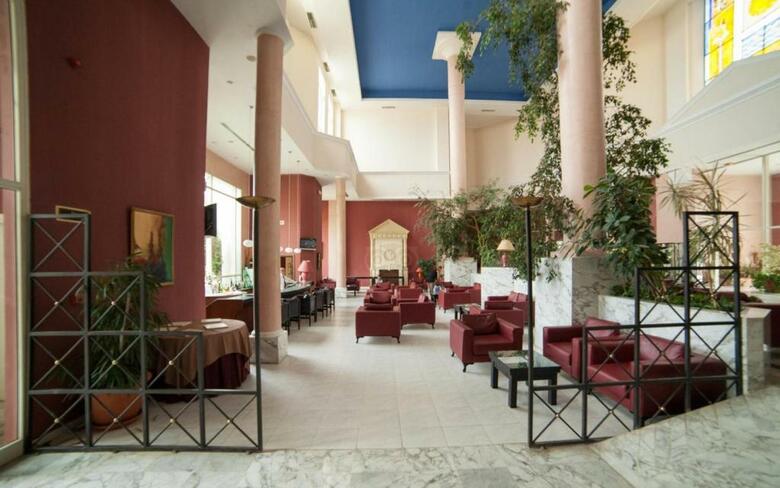 Hotel Phebus