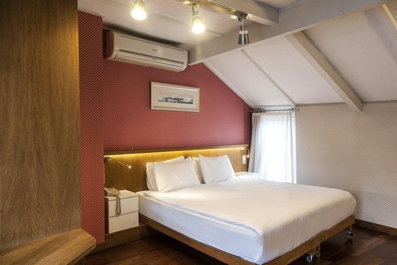 Hotel Faros Old City