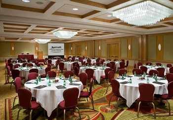 Hotel Marriott Eaton Centre