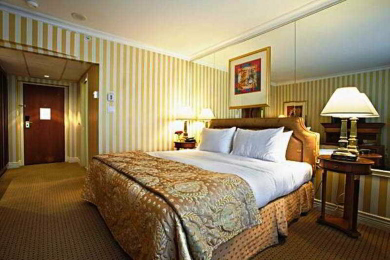 Hotel Executive Le Soleil