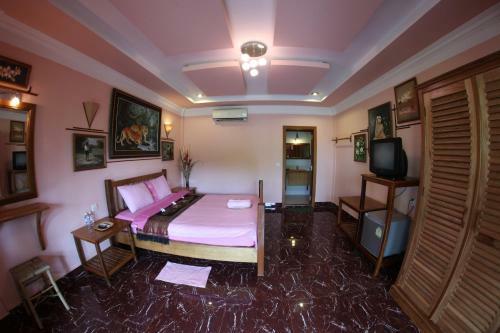 Natural Bungalows