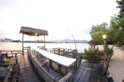 Natural Bungalows