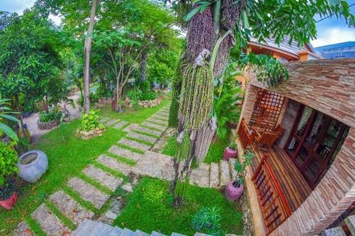 Natural Bungalows