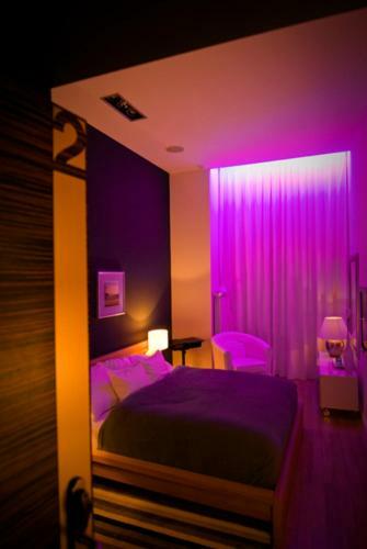 Qiu Hotel Rooms