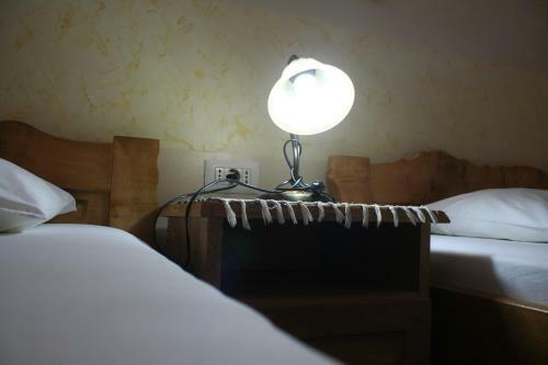 Hostal Private Accommodation Kubura