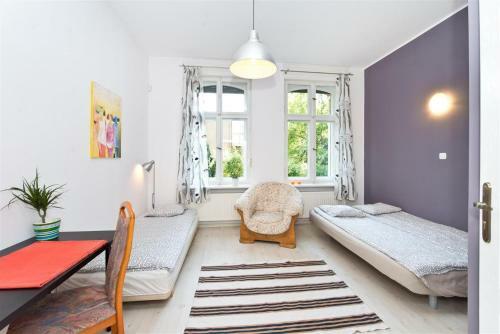 Apartment With Cosy Garden