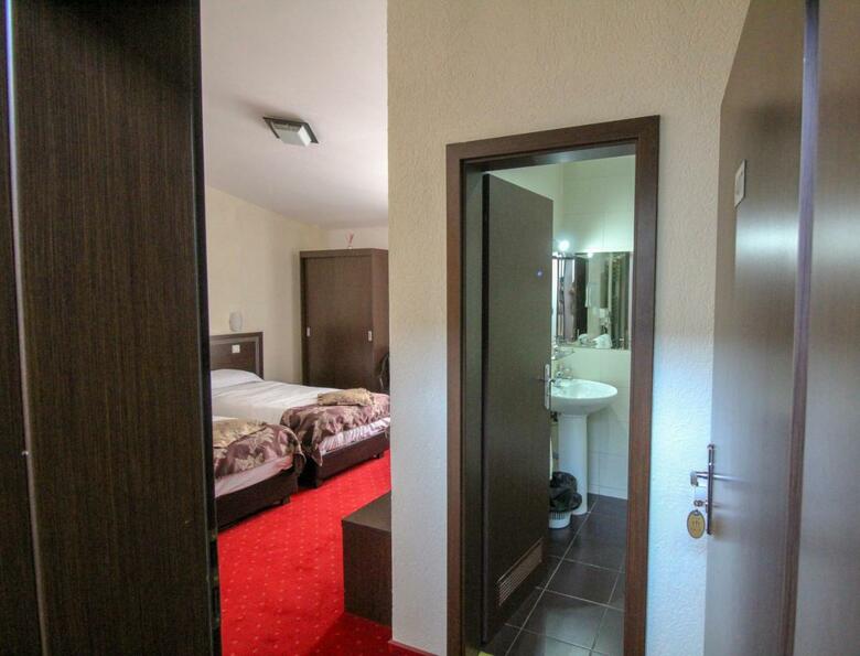 Hotel Razvan