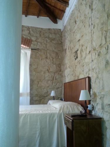 Hostal Drommire In Plassa E Clesia