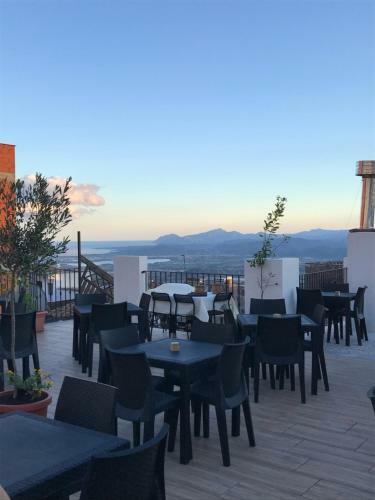 Hostal Drommire In Plassa E Clesia