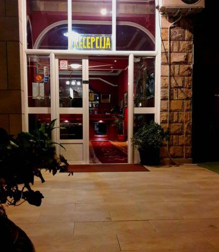 Hotel Lov?en