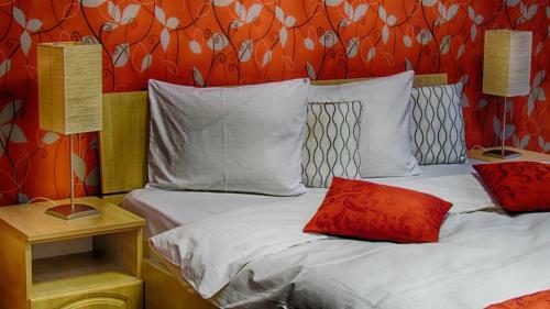 City Garden Hotel