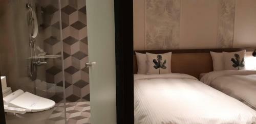 Hotel New California