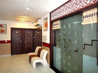 Hotel Orbit 34