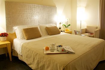 Hotel Executive