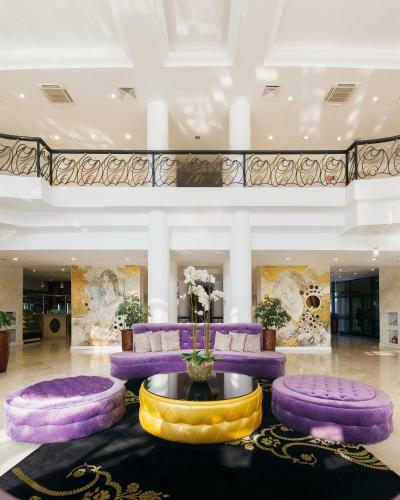 Zvyozdny Hotel