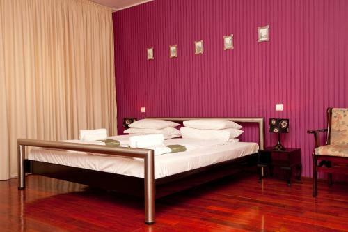 Hostal Pension Dinu Residence