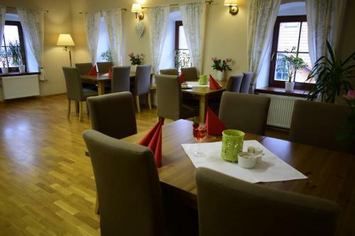 Hostal Go?ciniec Nowa Wioska