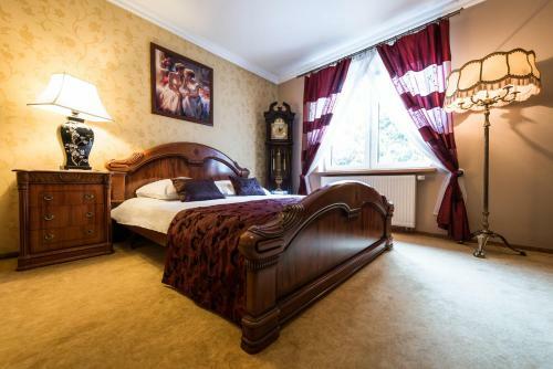 Hotel Pa?ac Akropol