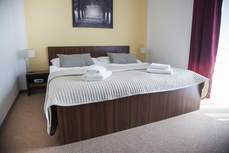 Hotel Eminent