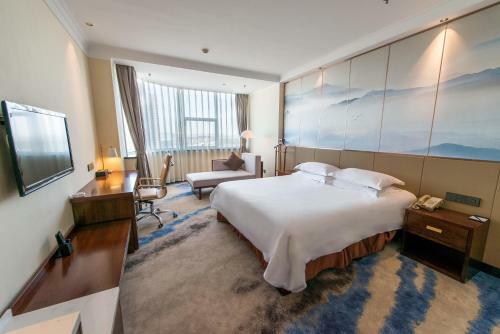 Jinghai Hotel