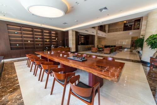 Jinghai Hotel