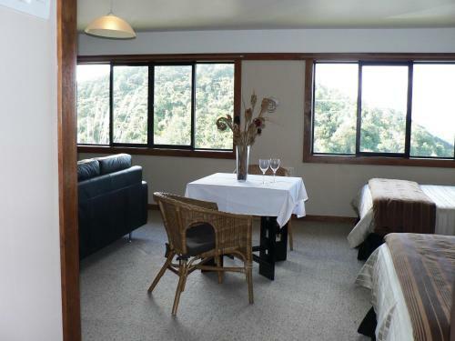 Hillside Hotel