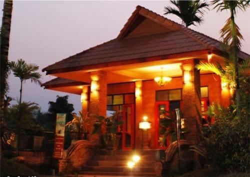 Hotel Saimoonbury Resort
