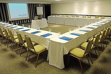 Roochelle Corporate Hotel