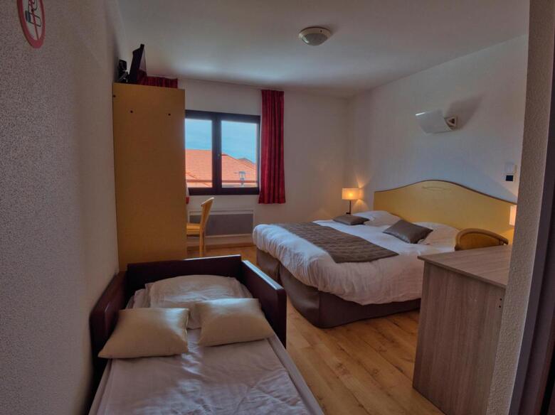 Hotel Le Champ Des Lys