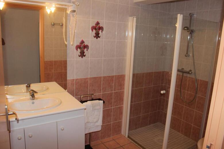 Hotel Le Champ Des Lys